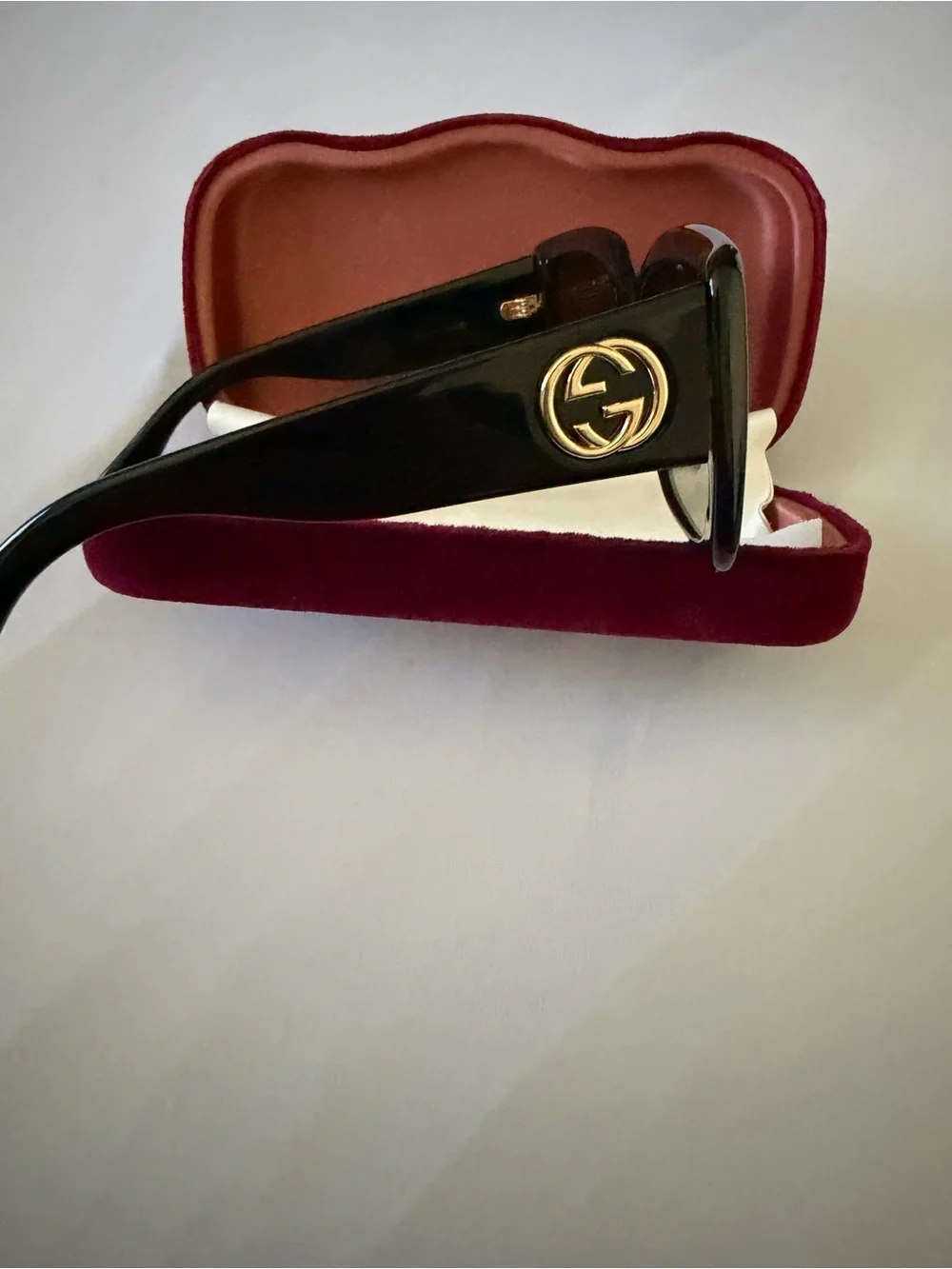 Gucci Black Oversized Square Sunglasses